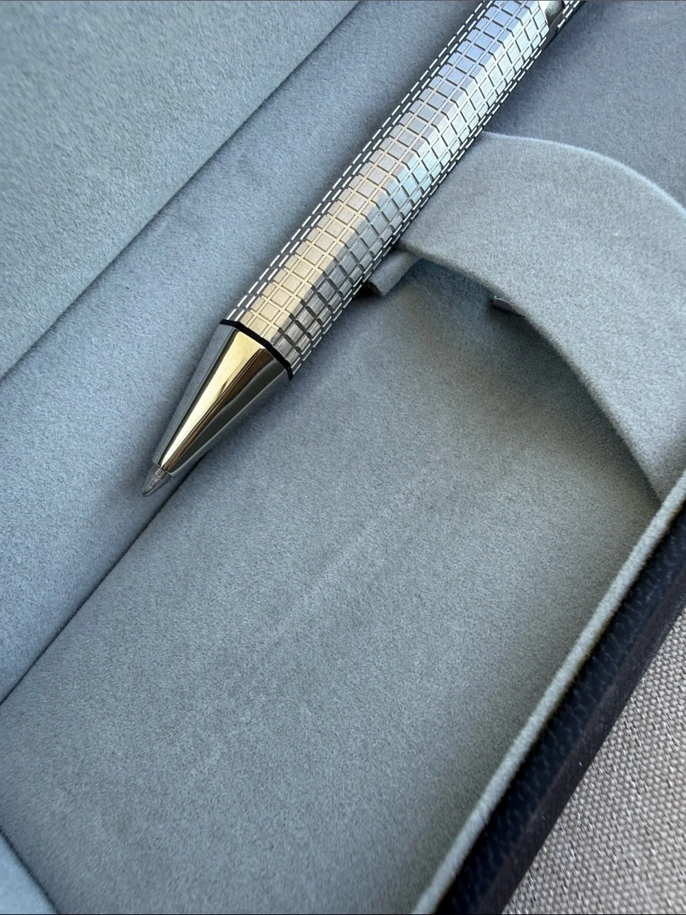 Audemars Piguet Silver Hexagonal-Pattern Men’s Pen